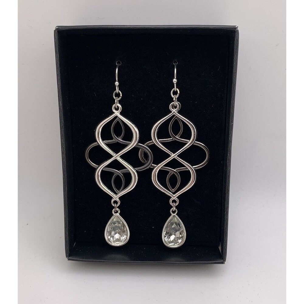 Avon Open Loop Teardrop Pierced Earrings Silver Tone Original Box